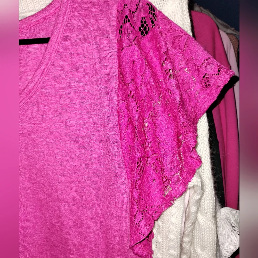 BiBi Pink Floral Lace Flutter Sleeve Top - Picture 3 of 3